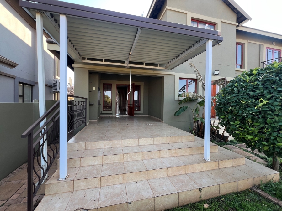 To Let 3 Bedroom Property for Rent in Wilkoppies North West